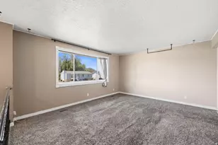 5892 S 2550 W, Roy, UT 84067 - Photo 4