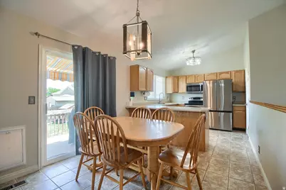 2825 S Woodbrook Ln, Magna, UT 84044 - Photo 8