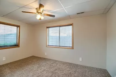 2825 S Woodbrook Ln, Magna, UT 84044 - Photo 32