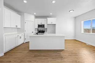 1172 N 650 W, Tooele, UT 84074 - Photo 6