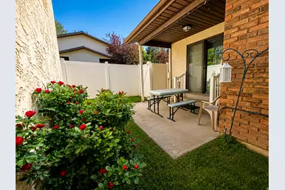 1930 N 750 W, Centerville, UT 84014 - Photo 2