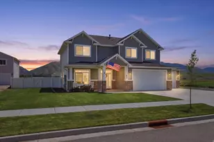 695 S 400 E, Hyrum, UT 84319 - Photo 1