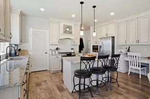 695 S 400 E, Hyrum, UT 84319 - Photo 14