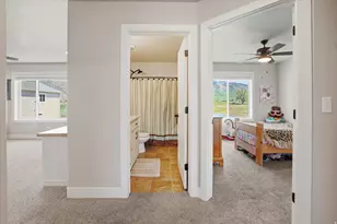 695 S 400 E, Hyrum, UT 84319 - Photo 26