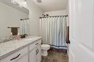 695 S 400 E, Hyrum, UT 84319 - Photo 28