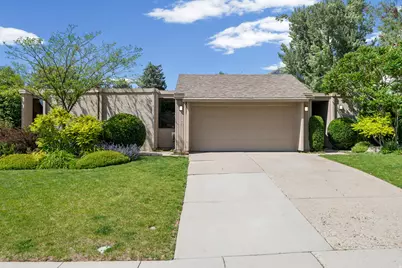 3579 E Avondale Dr, Cottonwood Heights, UT 84121 - Photo 2