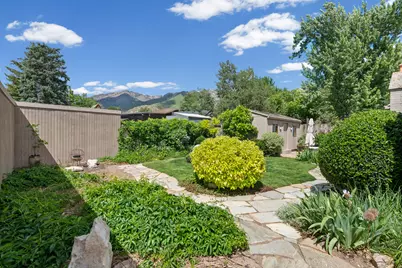 3579 E Avondale Dr, Cottonwood Heights, UT 84121 - Photo 44
