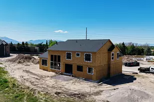1636 N 320 E, Orem, UT 84057 - Photo 2