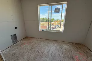 1636 N 320 E, Orem, UT 84057 - Photo 18