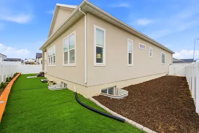 11908 S Teton Dr W, Herriman, UT 84096 - Photo 40