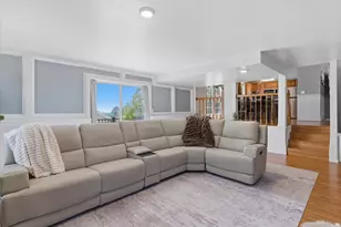 2144 E 3000 N, Layton, UT 84040 - Photo 16