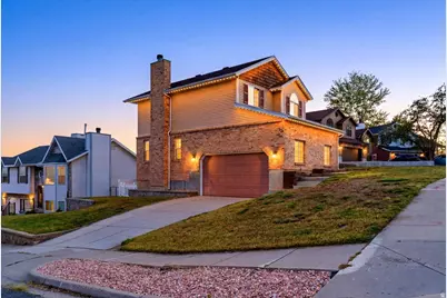 2144 E 3000 N, Layton, UT 84040 - Photo 6
