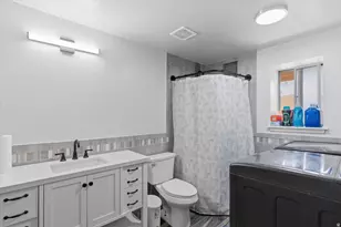 2144 E 3000 N, Layton, UT 84040 - Photo 26