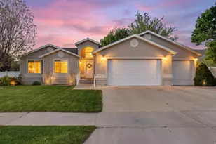 1403 S 600 W, Payson, UT 84651 - Photo 2