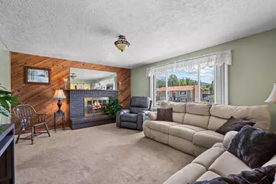 867 E 7905 S, Sandy, UT 84094 - Photo 4