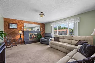 867 E 7905 S, Sandy, UT 84094 - Photo 4