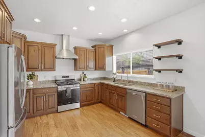 2007 E Fielding Ln, Draper, UT 84020 - Photo 16