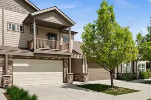 819 W Jordan Oaks Ct, Sandy, UT 84070 - Photo 2