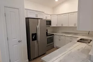 344 S 740 W, Pleasant Grove, UT 84062 - Photo 2