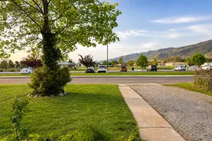 375 W 740 S, Bountiful, UT 84010 - Photo 12