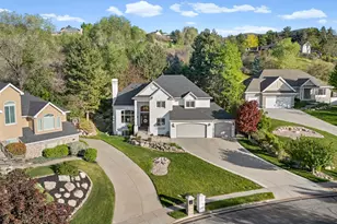 34 N Scenic Hills Cir E, North Salt Lake, UT 84054 - Photo 2
