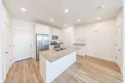 2159 W 775 N, Layton, UT 84041 - Photo 4