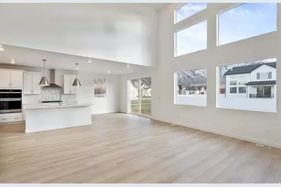 1025 E 310 S #13, Salem, UT 84653 - Photo 2