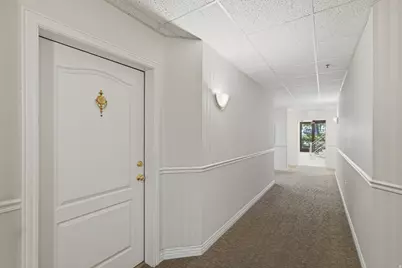 838 E South Temple S #103, Salt Lake City, UT 84102 - Photo 4