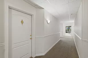 838 E South Temple S, Salt Lake City, UT 84102 - Photo 4