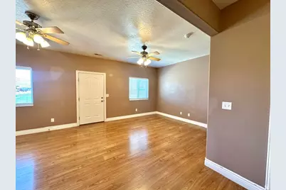 829 W 350 N, Tremonton, UT 84337 - Photo 4