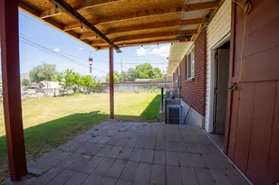 199 E 500 N, Tooele, UT 84074 - Photo 24