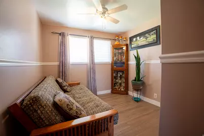 199 E 500 N, Tooele, UT 84074 - Photo 14