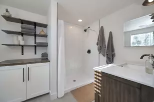2457 E 2100 S, Salt Lake City, UT 84109 - Photo 14