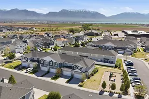 7228 N Clover Leaf Ln, Eagle Mountain, UT 84005 - Photo 4