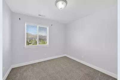 7228 N Clover Leaf Ln, Eagle Mountain, UT 84005 - Photo 28