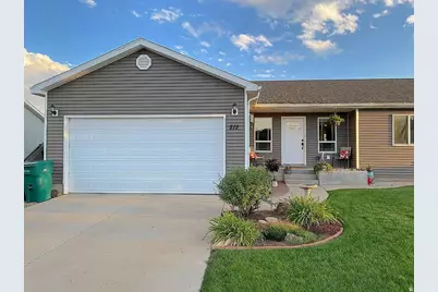 212 E 500 S, Blanding, UT 84511 - Photo 2
