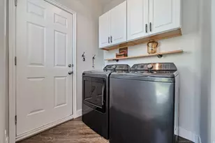 11578 S Harvest Rain Ave, South Jordan, UT 84009 - Photo 12