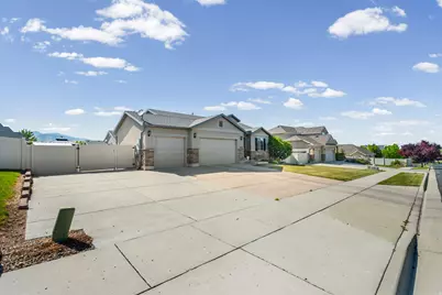 4424 S Valle Verde Dr, West Valley, UT 84128 - Photo 4
