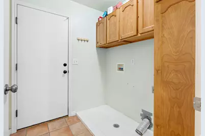 5763 S Stone Bluff Way W, Kearns, UT 84118 - Photo 28