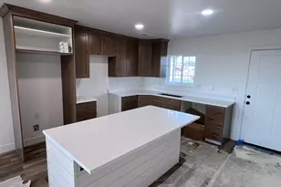 70 N 400 W, Fillmore, UT 84631 - Photo 4
