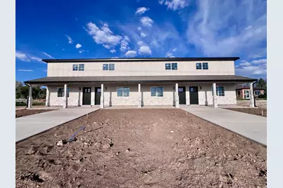 70 N 400 W, Fillmore, UT 84631 - Photo 2