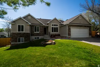 583 S 225 E, Providence, UT 84332 - Photo 2
