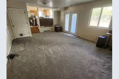 4942 W Coriander St, Salt Lake City, UT 84118 - Photo 6