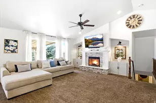 955 W 25 N, Clearfield, UT 84015 - Photo 8