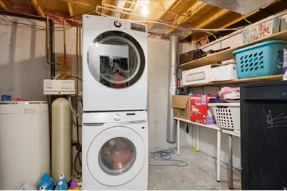 6669 W 4120 S, West Valley, UT 84128 - Photo 18