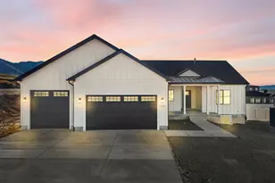1130 E 245 N, Hyde Park, UT 84318 - Photo 1