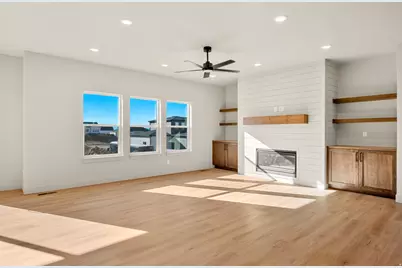1130 E 245 N, Hyde Park, UT 84318 - Photo 8