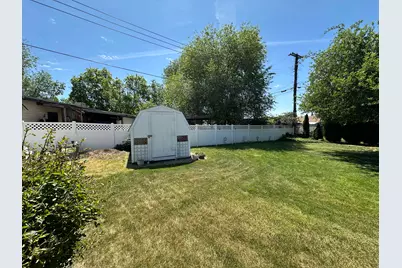 367 Hawthorne Dr, Layton, UT 84041 - Photo 24