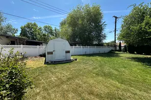 367 Hawthorne Dr, Layton, UT 84041 - Photo 24