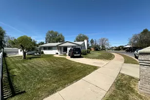 367 Hawthorne Dr, Layton, UT 84041 - Photo 32